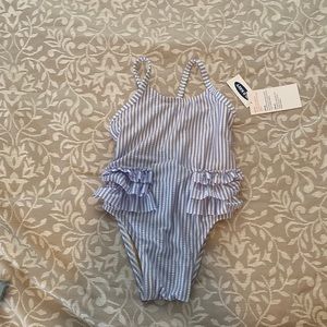 NWT Old Navy 4T one piece swimsuit